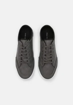 Pier One Joggesko - Grey -Pier One 121b9e5dccd84e7482b811a5f0f11ce0