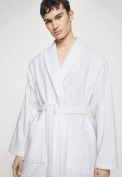 Pier One Shawl Towel Bathrobe - Badekåpe - White -Pier One 1750537fe5284a27957b17c8aded1f98