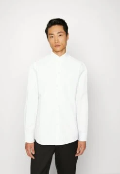 Pier One 3 Pack - Finskjorte - White/Light Blue/Dark Blue 12 Pier One 3 Pack - Finskjorte - White/Light Blue/Dark Blue -Pier One 19c3fd6ec91b408883b9c6efecab21b0