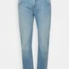 Pier One Jeans Straight Leg -Light Blue Denim 2 Pier One Jeans Straight Leg -Light Blue Denim -Pier One 2a240fc8c2cf490c9ceeeb5d4c83b601