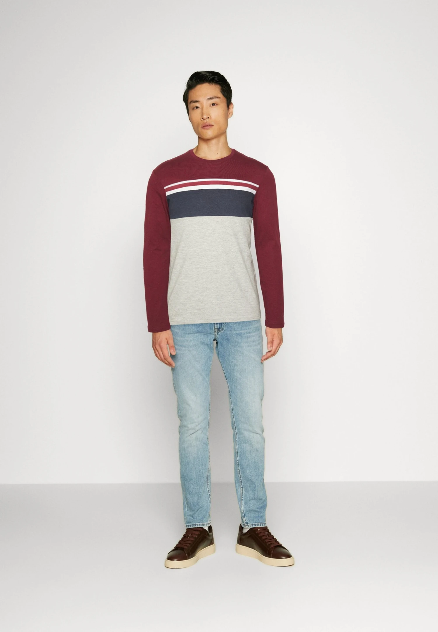 Pier One Topper Langermet - Bordeaux 4 Pier One Topper Langermet - Bordeaux - Bilde 2