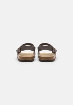 Pier One Unisex - Sandaler - Dark Brown 10 Pier One Unisex - Sandaler - Dark Brown -Pier One 3ab13fc8e6dd44d39a02f99a9fd8e8e2