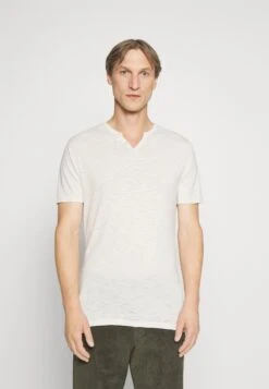Pier One T-Shirts - Off-White