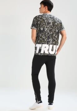 Pier One Biker Jogger - Joggebukse - Black -Pier One 9e1fd48a4e81410d808b9d9d17a80062