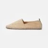 Pier One Rena Espadrille Unisex - Loafers - Beige 1 Pier One Rena Espadrille Unisex - Loafers - Beige -Pier One a5502e5541174ffa825dc4aeccb6b9af