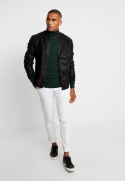 Pier One Strikkegenser - Dark Green -Pier One b54b5da8fedd4697a74404058ab245ca