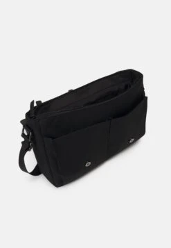 Pier One Skulderveske - Black -Pier One bc62c61958f54d03ae41ef60f0c04b83