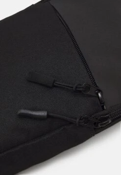 Pier One Rumpetaske - Black -Pier One d1c08c57fb3a46a58aece18e76491f6d