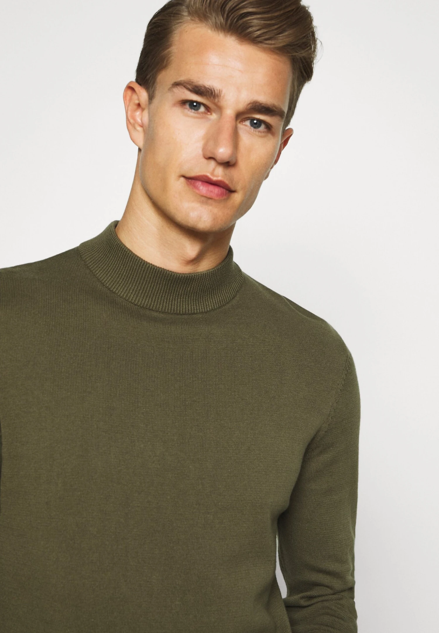 Pier One Strikkegenser - Oliv 6 Pier One Strikkegenser - Oliv - Bilde 4