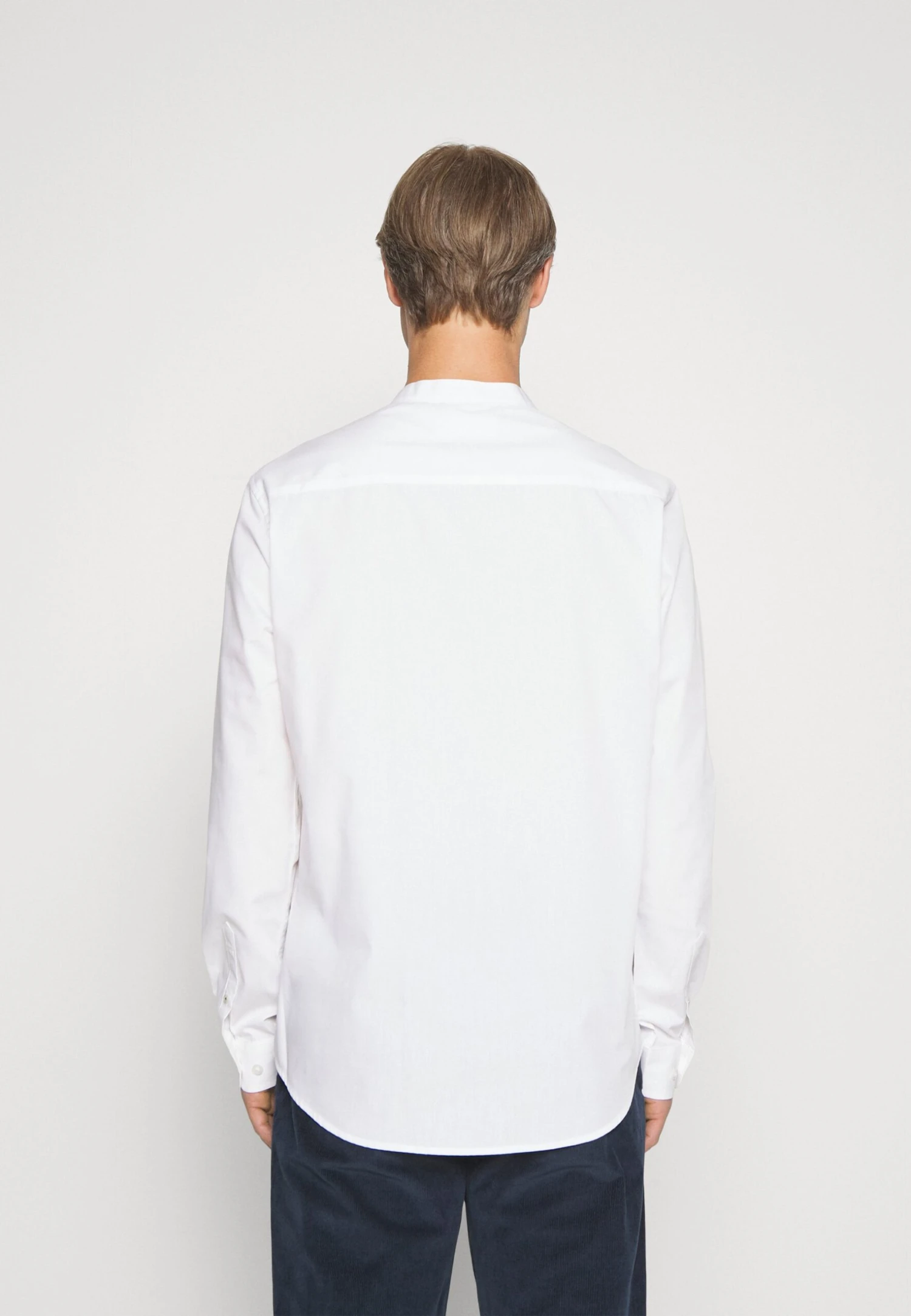 Pier One 2 Pack - Skjorte - White/Olive 5 Pier One 2 Pack - Skjorte - White/Olive - Bilde 3