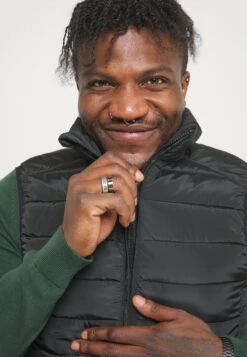 Pier One Vest - Black -Pier One df3977bebe484975899d564025048a02