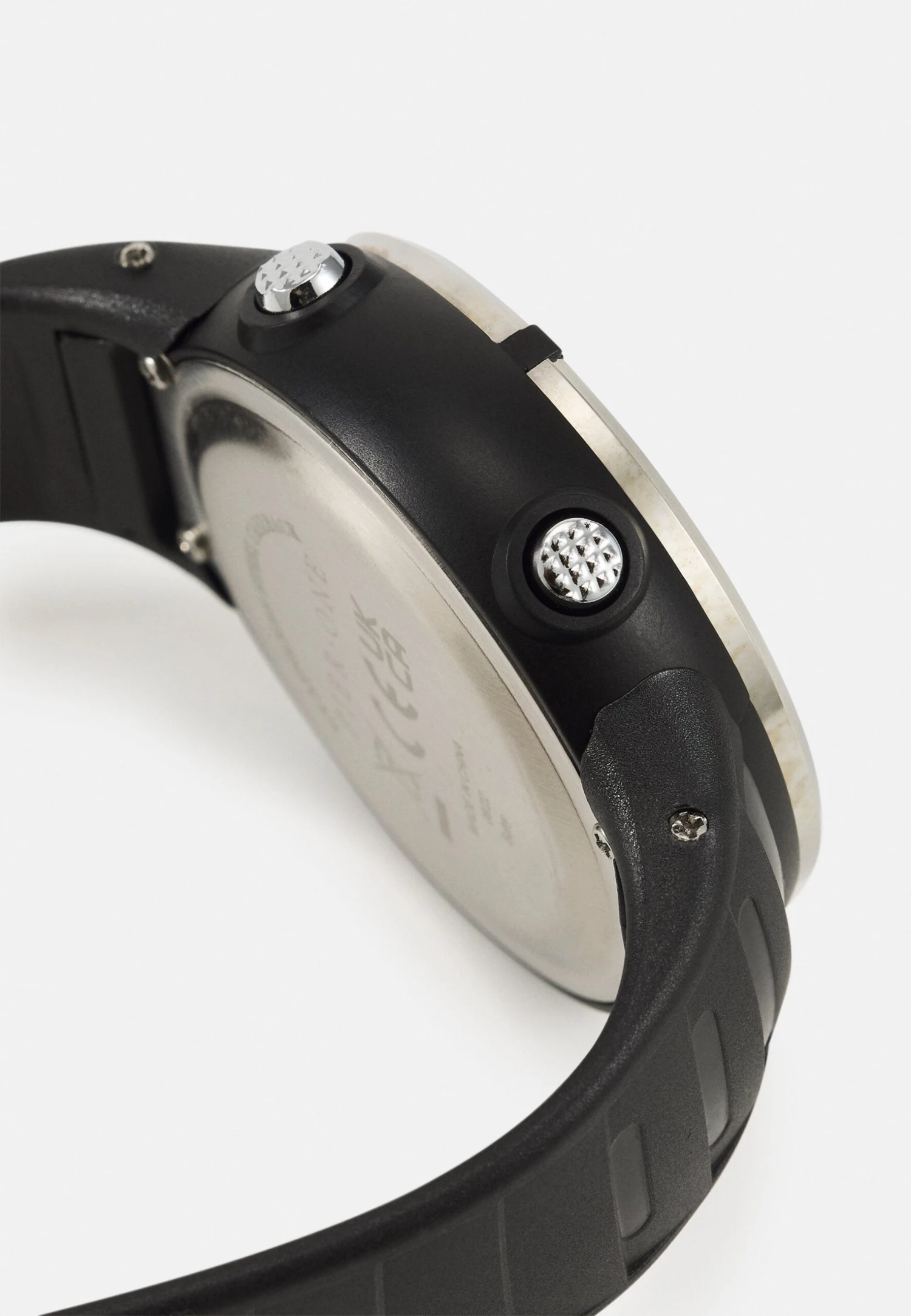 Pier One Digitalklokke - Black 5 Pier One Digitalklokke - Black - Bilde 3