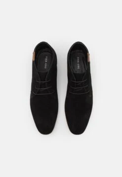 Pier One Pensko Med Snøring - Black -Pier One e38ebd0a78df4c18b60dd79ecd400140