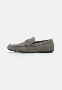 Pier One Slippers - Grey