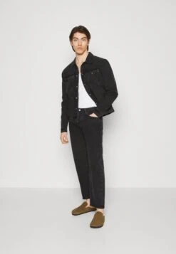 Pier One Jeansjakke - Black -Pier One fb1d6010dbc446b5b02546d8b412fc2f